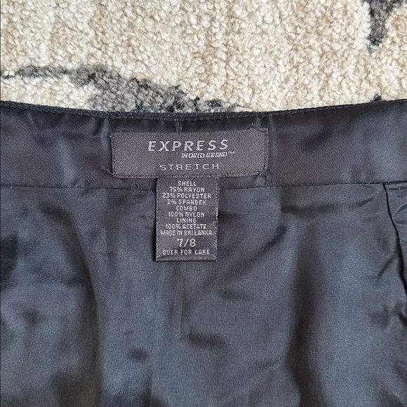Vintage Express Gray and Black Mini Wrap Skirt with Buckles, Size 7/8 - Picture 6 of 9